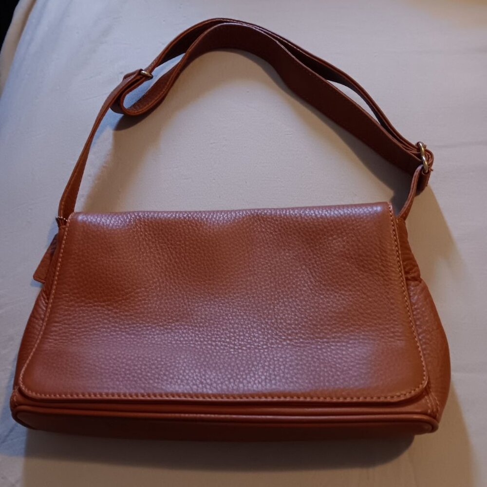 Coach Sandlebag Purse